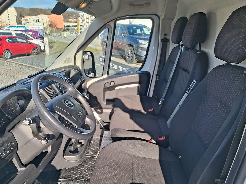 Opel Movano 2.2 CDTi 103kW 2023 - fotka 8 z 11