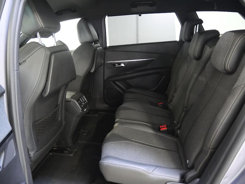 Peugeot 5008 - fotka 21 z 26