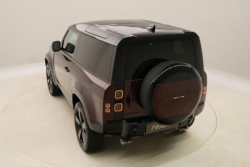 Land Rover Defender (2026) 90 V8 EDITION P525 REZERVACE - fotka 16 z 70