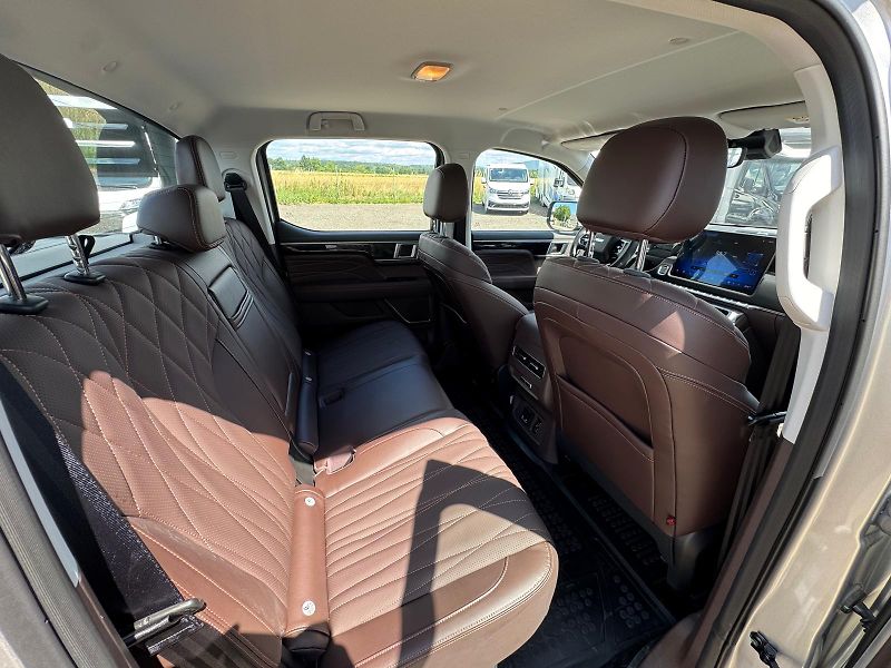 Foton Tunland V7 (2026) Luxury 4x4 48V MHEV - fotka 30 z 39