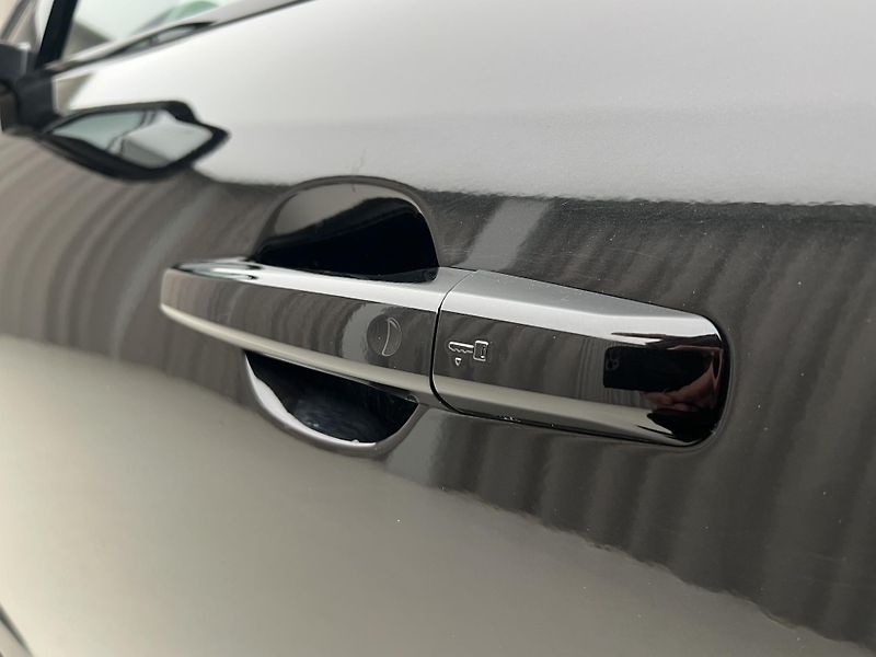 Jaguar E-Pace P200 S AWD AUT CZ - fotka 15 z 46