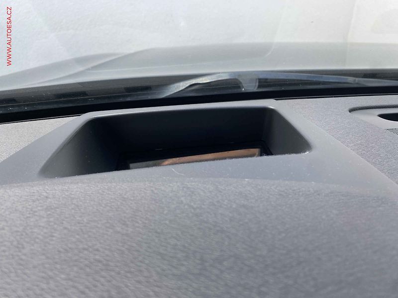 Volvo S90 (2017) 2.0 T5, 1.maj,ČR, servis - fotka 17 z 21
