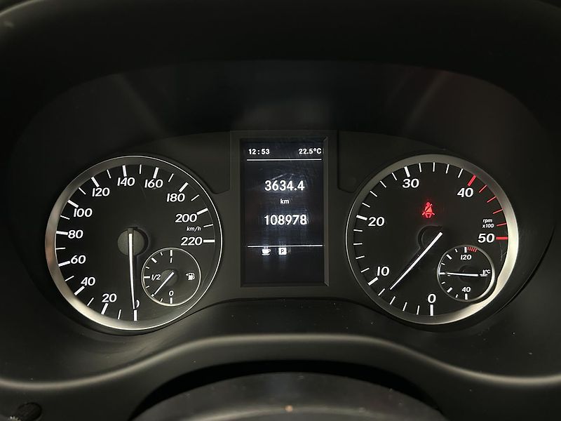Mercedes-Benz Sprinter 2.1 CDI . - fotka 13 z 25