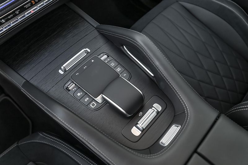 Mercedes-Benz GLE 53 AMG Hybrid kupé*Premium+ - fotka 28 z 39