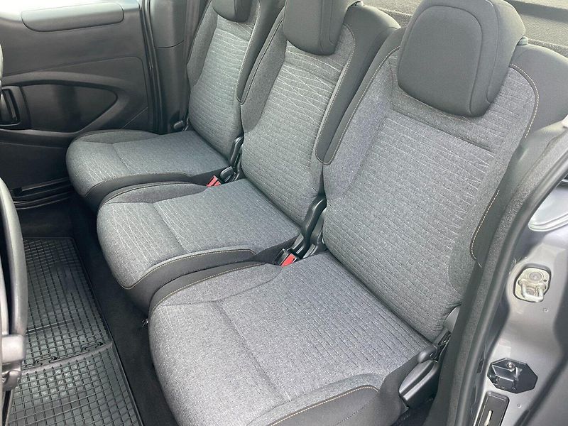 Citroën Berlingo (2017) XTR 1.6HDi 88kW ČR! 1.maj.! - fotka 19 z 26