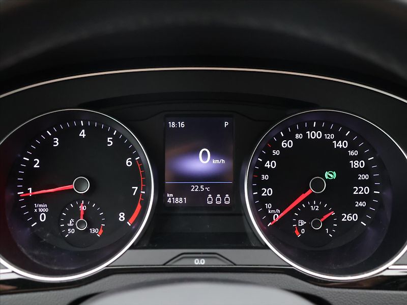 Volkswagen Passat Variant 1,5 TSI EVO 110kW Klima CZ DPH - fotka 14 z 29