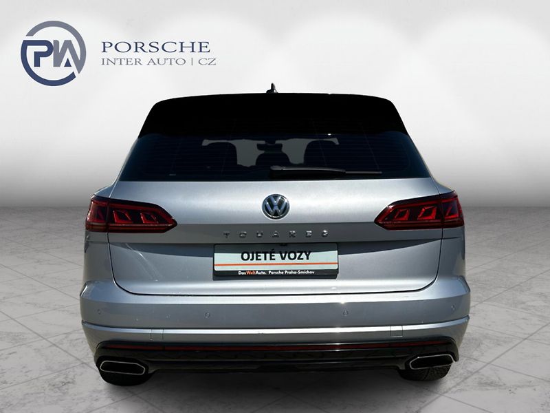Volkswagen Touareg 3,0TDi 210kW R-line - fotka 5 z 23