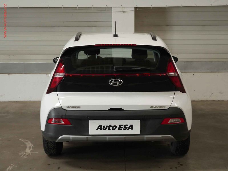 Hyundai Bayon (2024) 1.2MPi, 1.maj,ČR, AC, park - fotka 5 z 16