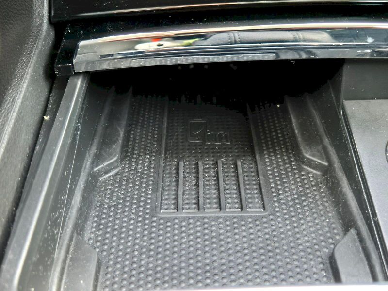 Škoda Karoq (2025) Top Selection 1.5TSi 110kW 7°D - fotka 30 z 32