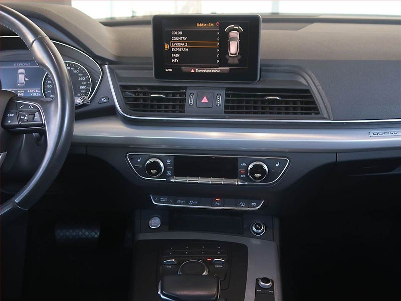 Audi Q5 (2018) 2.0 TDI, 4X4, Automat - fotka 12 z 18