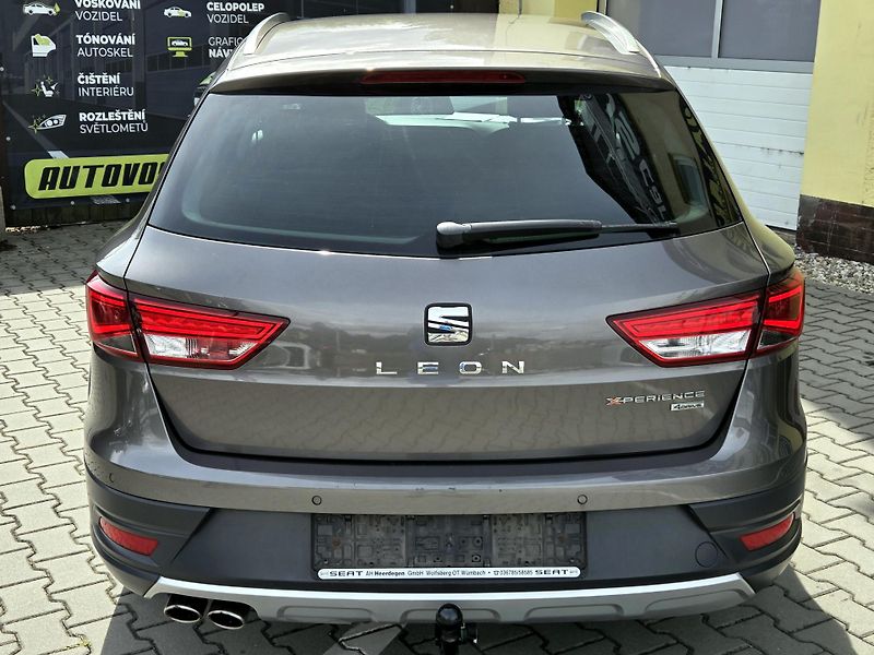 Seat Leon 2,0TDi xPERIENCE 4drive ROZVOD - fotka 13 z 51