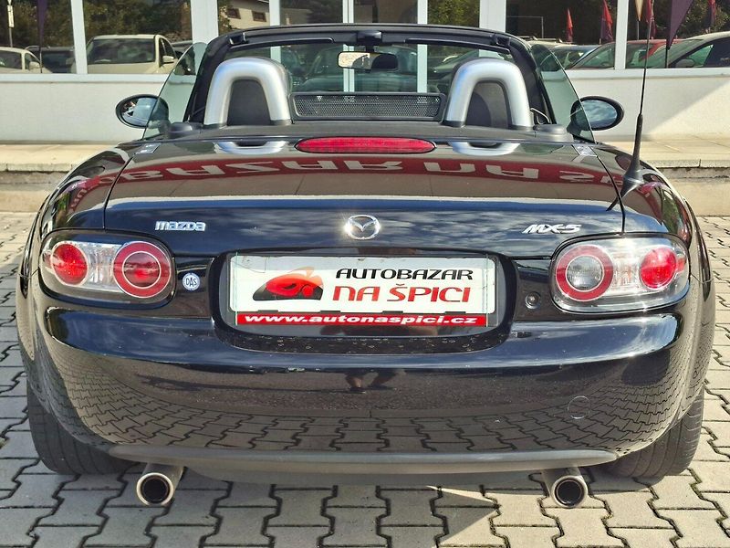 Mazda MX-5 (2005) 2.0i 118kW - 56 000KM! - fotka 8 z 21