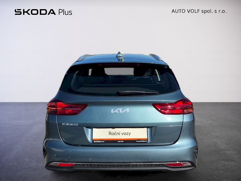 Kia Ceed (2025) Spin 1.5 T-GDI 103 kW 6°manuál - fotka 10 z 32