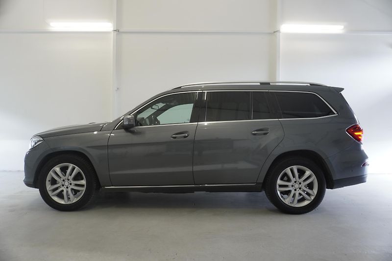Mercedes-Benz GLS (2017) GLS  350 SUV 4MATIC 9G-TRONIC - fotka 8 z 33