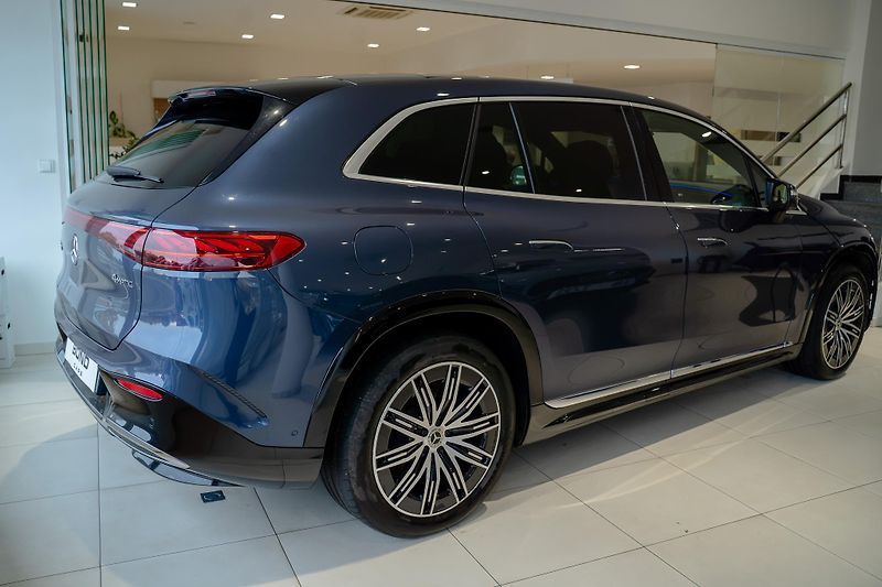 Mercedes-Benz EQS (2023) 450 4M/AMG/PANO/360/BUR/TOP - fotka 3 z 22