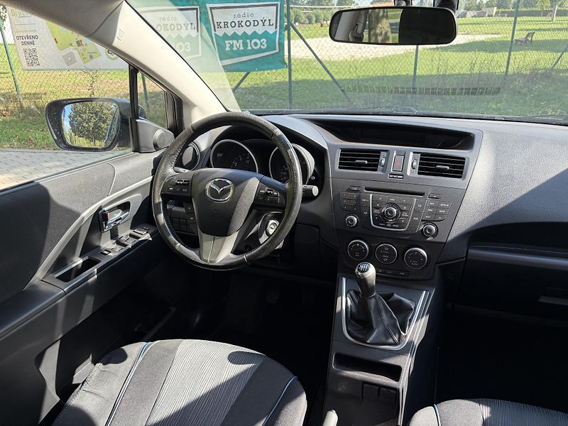 Mazda 5 2.0 Center-Line - fotka 24 z 31