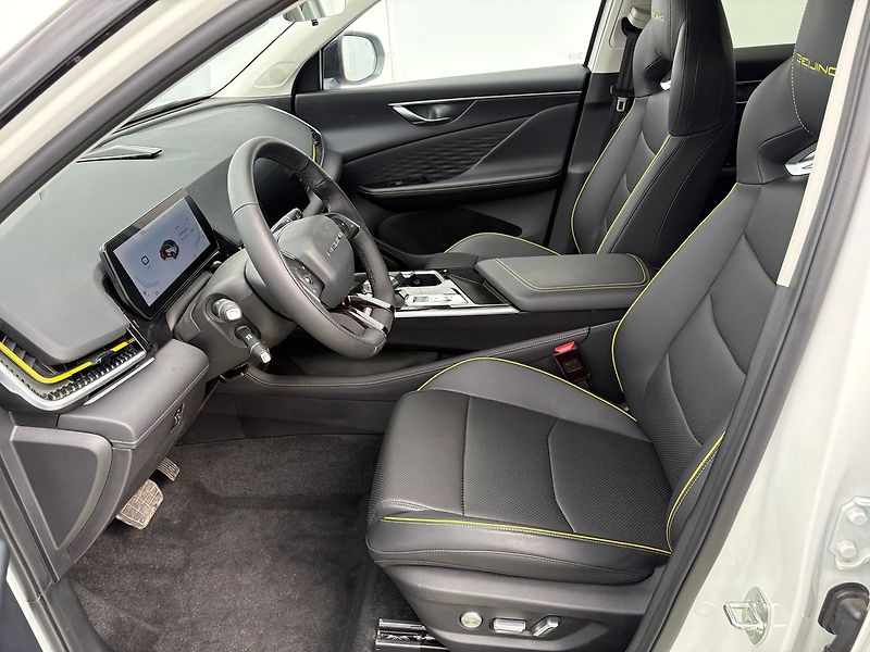 BAIC X5 (2025) 1.5, 138kW, A/T, Kamera, PANO - fotka 6 z 25
