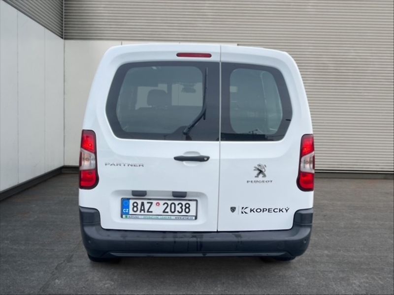 Peugeot Partner 1,5 BHDI L2 polocombi - fotka 5 z 11
