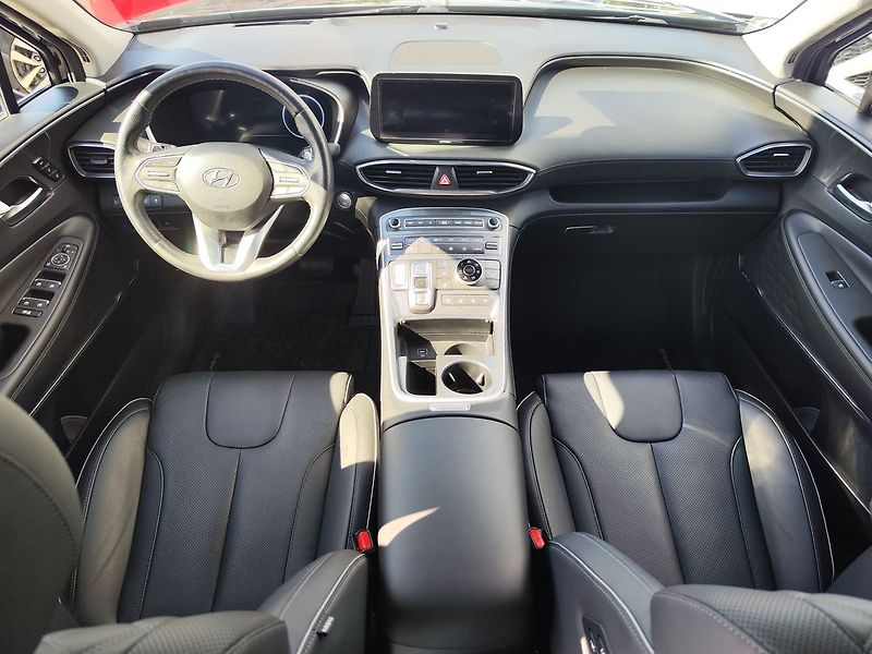 Hyundai Santa Fe 2.2 CRDI/142kW Style PRM DCT - fotka 17 z 39