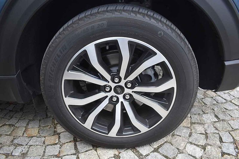 V polských Beskydech jsme poznávali schopnosti velkého amerického SUV