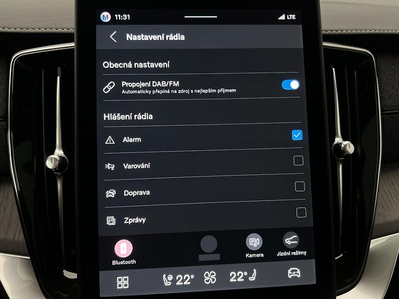 Volvo XC90 (2026) T8 AWD RECHARGE ULTRA DARK - fotka 39 z 46