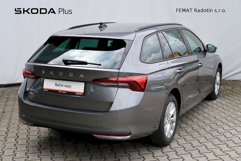 Škoda Octavia (2024) Combi Selection 1,5 TSi/85 kW - fotka 22 z 30
