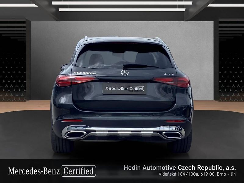 Mercedes-Benz GLC (2025) 300 de 4MATIC - fotka 4 z 28