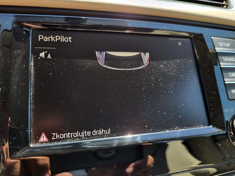 Škoda Octavia III combi 1.6 TDi 81kW STYLE - fotka 15 z 42