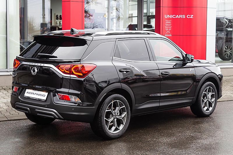 KGM Korando (2026) 1,5 GDI MT 2WD SMART plus - fotka 6 z 9