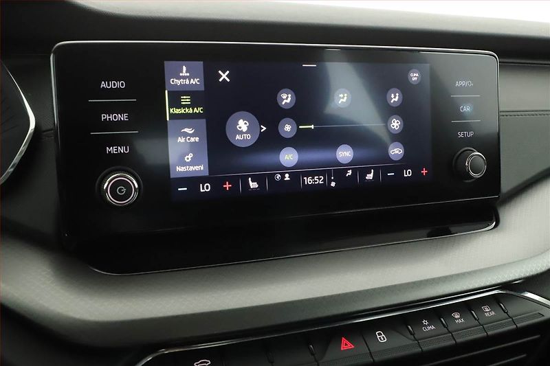 Škoda Octavia (2023) Ambition 2.0 TDI - fotka 17 z 19