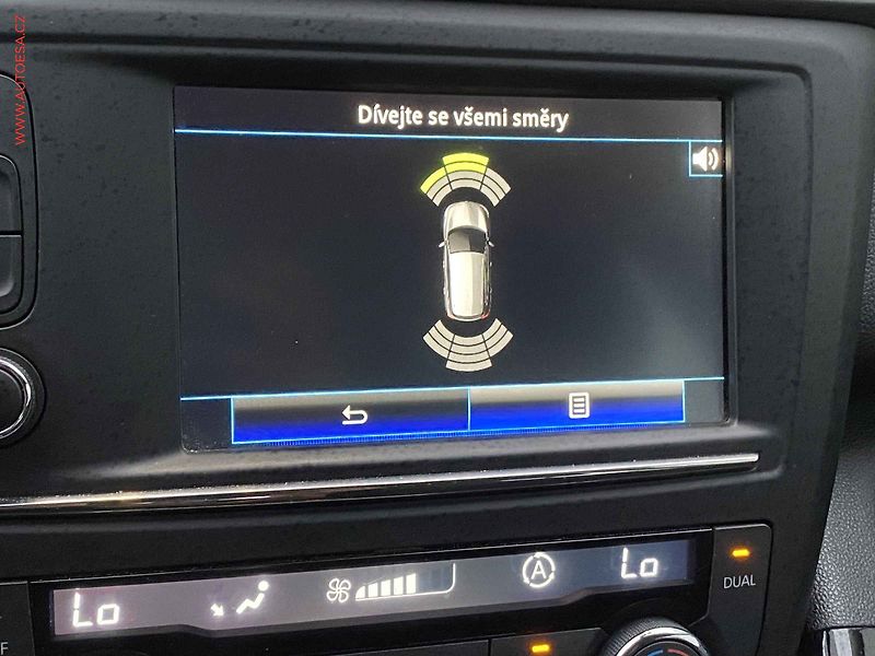 Renault Kadjar (2016) 1.2TCe, Zen, navi, kamera - fotka 17 z 17
