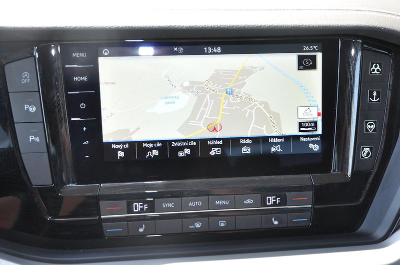 Volkswagen Touareg 3.0TDi V6 170kW 4x4 Automat - fotka 14 z 27