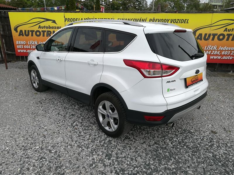 Ford Kuga 2,0 TDCi - fotka 4 z 21