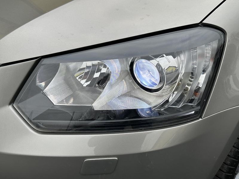 Škoda Yeti (2015) EDITION*1.4TSI/110kW*4x4*1.Maj - fotka 5 z 42