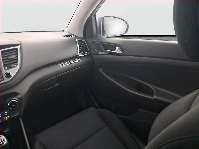 Hyundai Tucson (2016) 1.7 CRDi, Serv.kniha, Tempomat - fotka 8 z 19