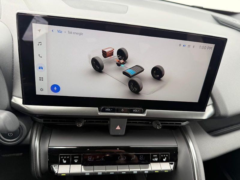 Toyota C-HR 2,0 HEV e-CVT GR Sport - fotka 19 z 30