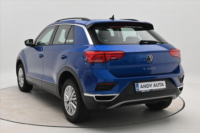 Volkswagen T-Roc 1,5 TSI 110 kW DSG Navi Záruka - fotka 7 z 30
