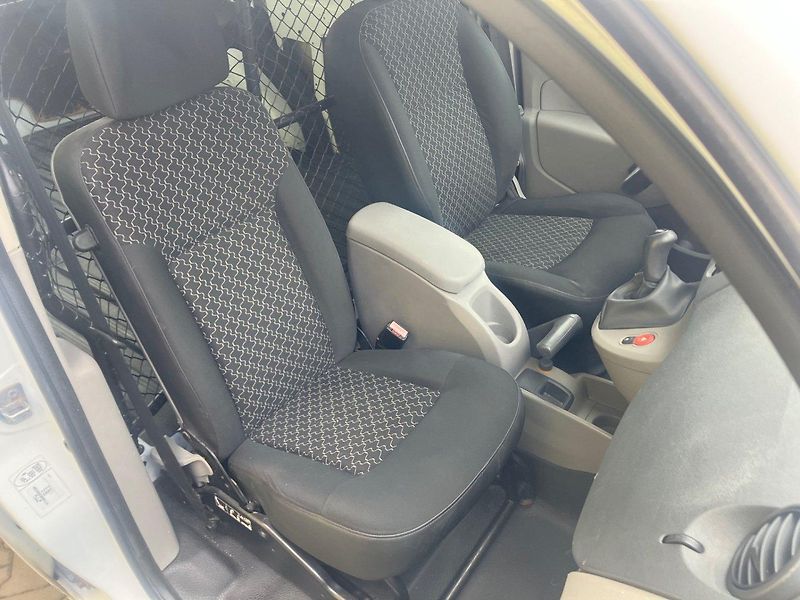 Renault Kangoo 1,5 Dci - fotka 10 z 12