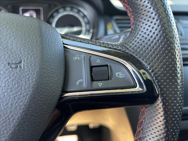 Škoda Rapid 1,2 TSi 81kW Monte Carlo, ALU - fotka 26 z 50