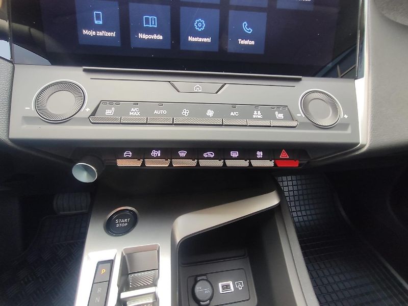 Peugeot 308 (2026) SW ALLURE  1.5 HDI rezervace - fotka 22 z 31