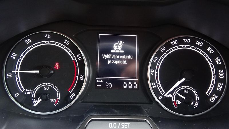 Škoda Scala 1.5TSi taž.zař. Style+sada kol - fotka 20 z 33