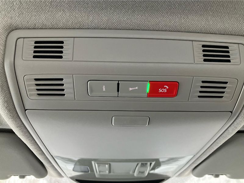 Škoda Fabia 1,0 MPI 59 kW Selection - fotka 21 z 29