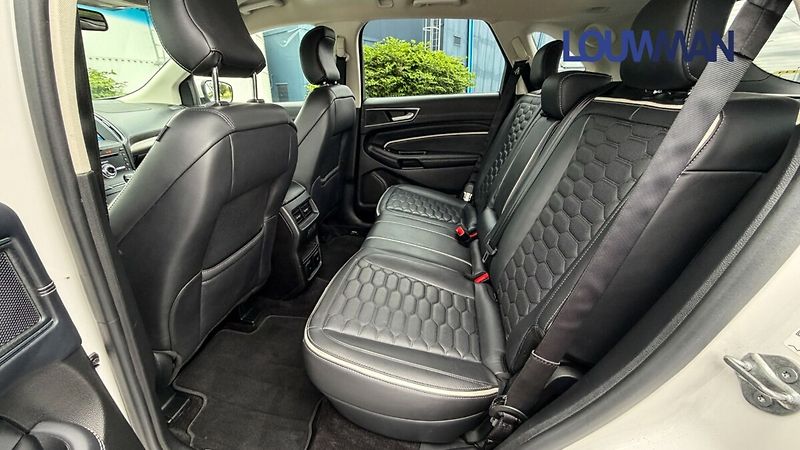Ford Edge Vignale 2.0 TDCi AWD - fotka 23 z 30
