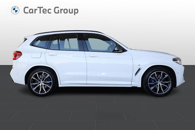 BMW X3 M40i - fotka 4 z 30