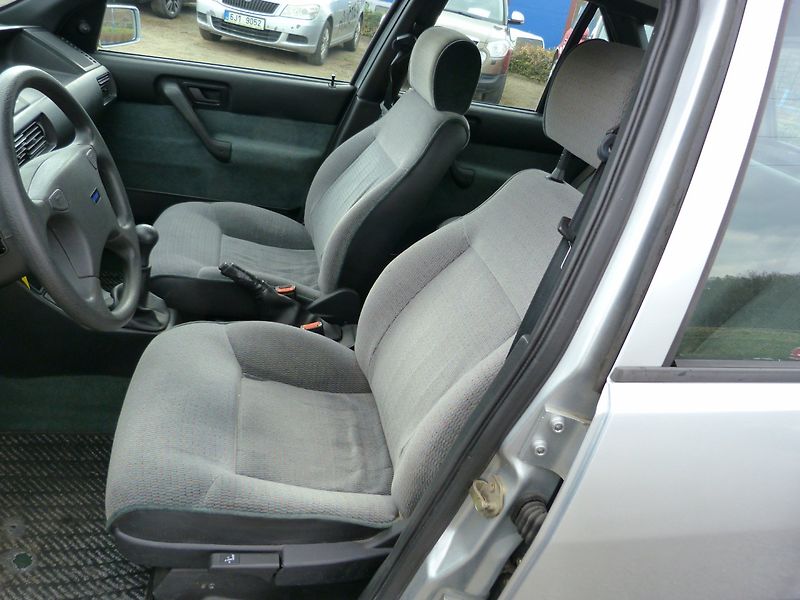 Fiat Tipo 1.6 I - fotka 9 z 27