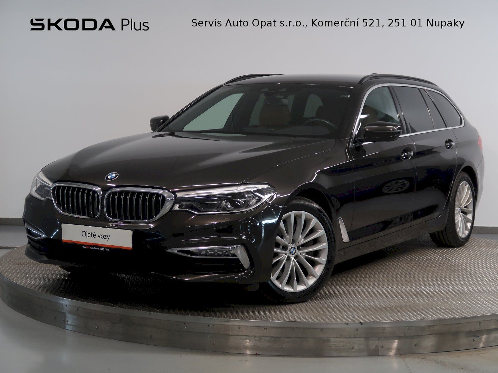 BMW Řada 5 LUXURY LINE 540d xDRIVE TAŽNÉ