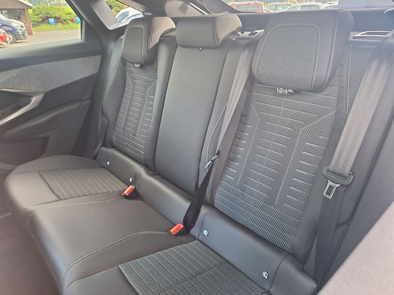 Peugeot 3008 (2026) BUSINESS Hybrid 145 e-DCS6 - fotka 18 z 19