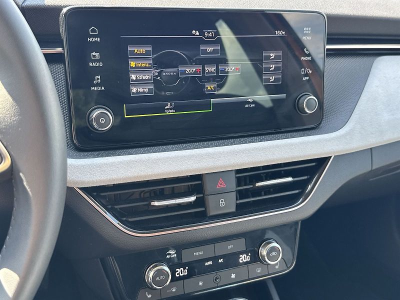 Škoda Kamiq (2025) 1.0 TSI DSG Top Selection - fotka 19 z 31