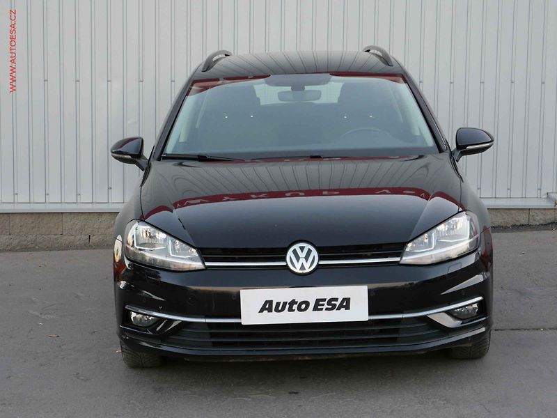 Volkswagen Golf (2017) 1.4TSi, Comfortline, DSG - fotka 2 z 23