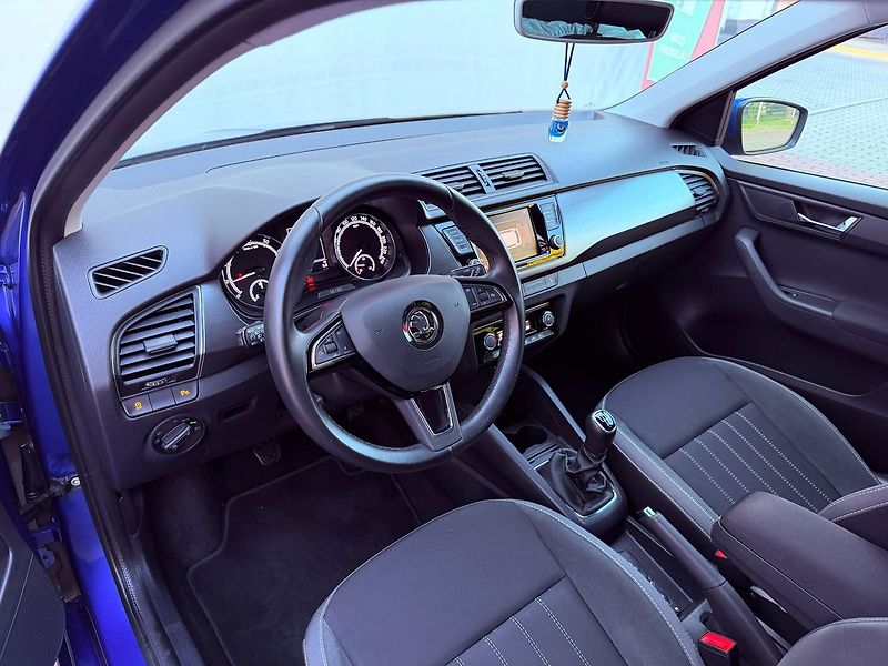 Škoda Fabia 1.0 TSi Style, ČR, 46 tkm, LED - fotka 15 z 26